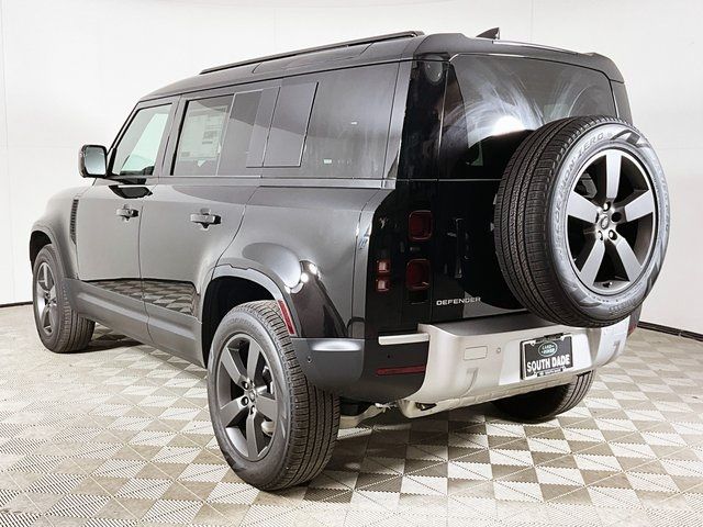 2025 Land Rover Defender S