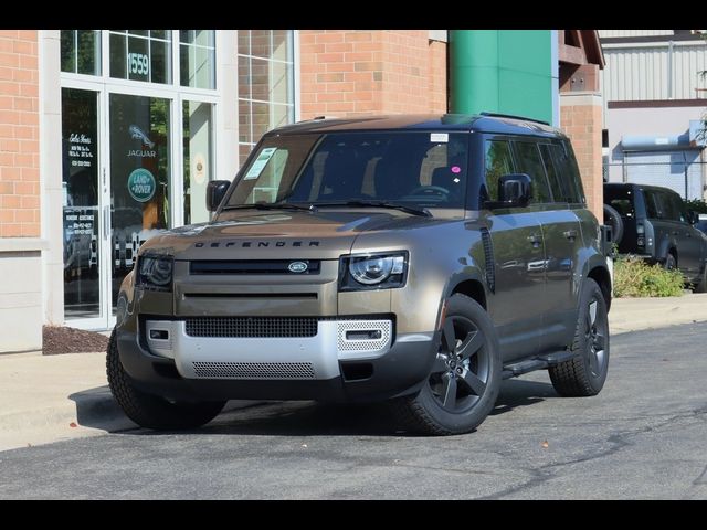 2025 Land Rover Defender S