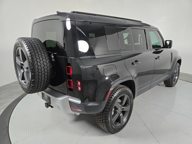 2025 Land Rover Defender S