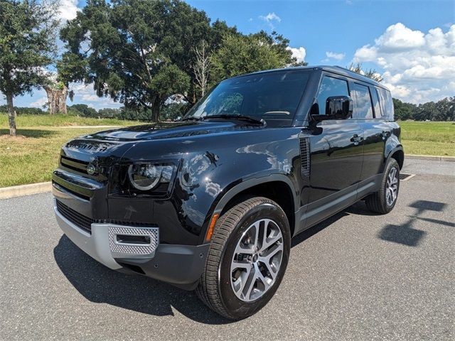 2025 Land Rover Defender S