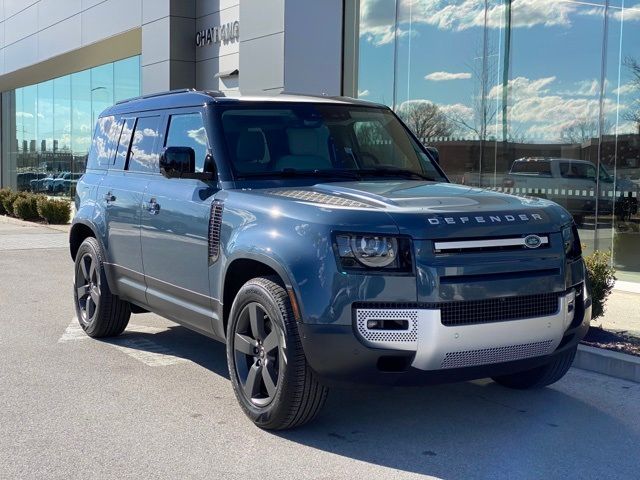 2025 Land Rover Defender S