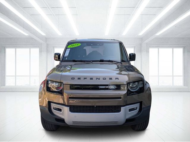 2025 Land Rover Defender S