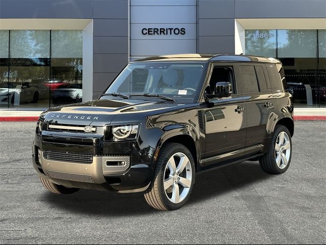 2025 Land Rover Defender X-Dynamic SE