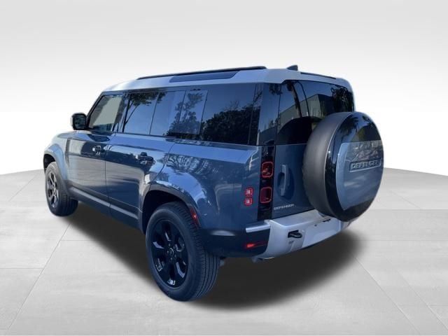 2025 Land Rover Defender S