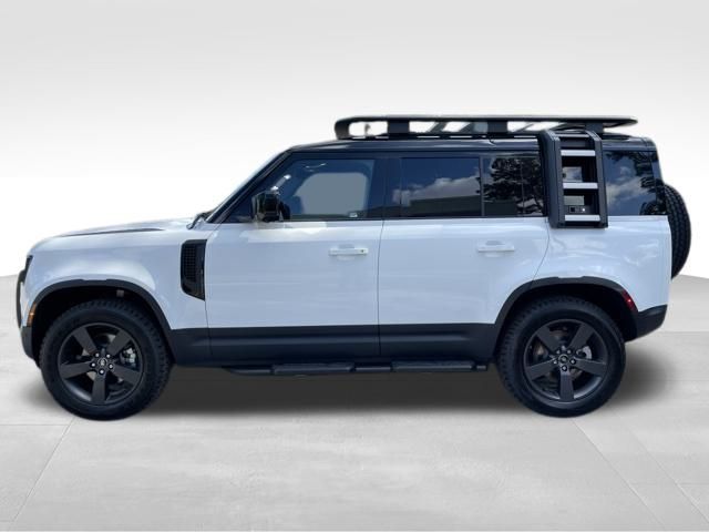 2025 Land Rover Defender S