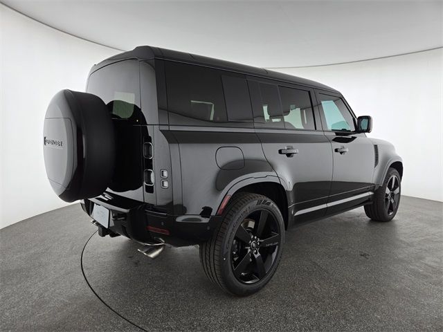 2025 Land Rover Defender V8