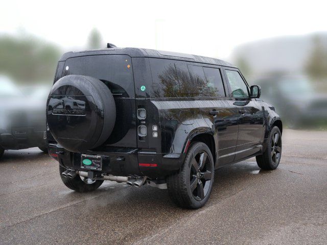 2025 Land Rover Defender V8