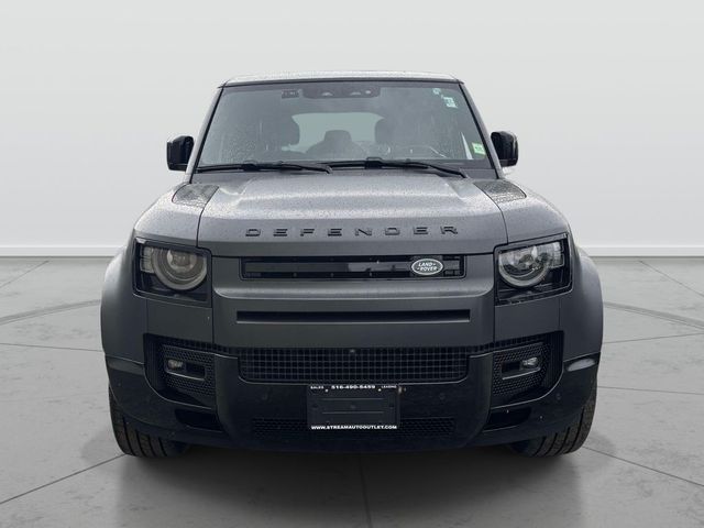2025 Land Rover Defender V8