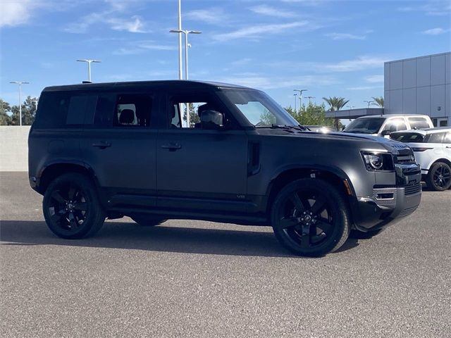 2025 Land Rover Defender V8