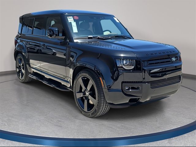 2025 Land Rover Defender V8