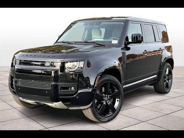 2025 Land Rover Defender V8