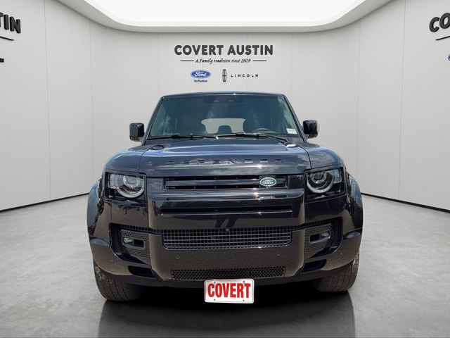 2025 Land Rover Defender V8