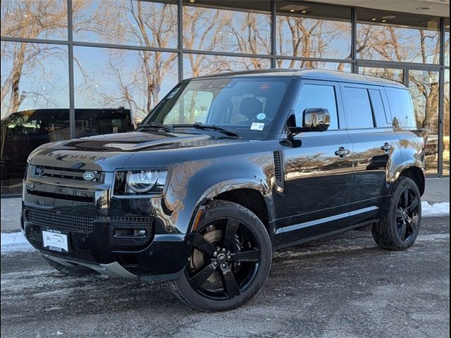 2025 Land Rover Defender V8