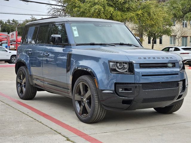 2025 Land Rover Defender X-Dynamic SE