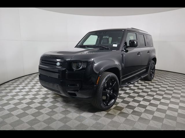 2025 Land Rover Defender X-Dynamic SE