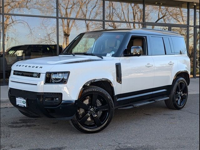 2025 Land Rover Defender X-Dynamic SE