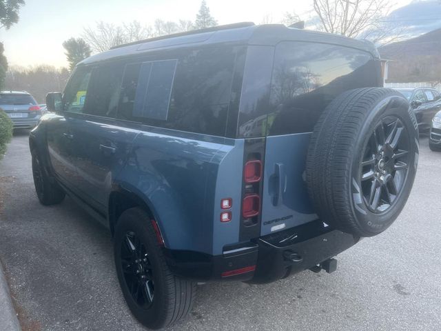 2025 Land Rover Defender X-Dynamic SE