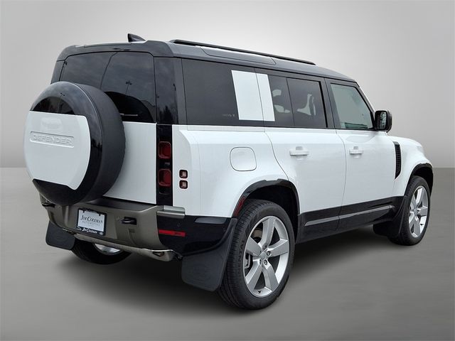 2025 Land Rover Defender X-Dynamic SE