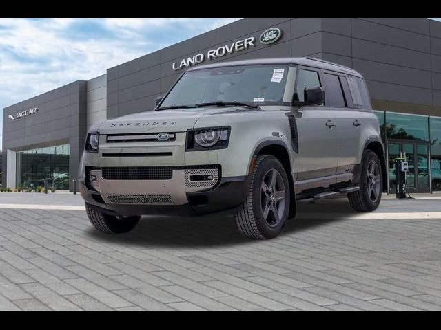 2025 Land Rover Defender X-Dynamic SE