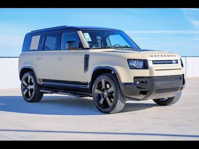 2025 Land Rover Defender X-Dynamic SE