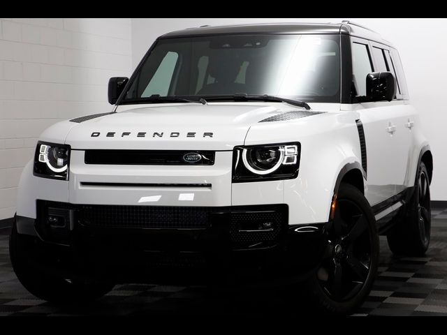 2025 Land Rover Defender X-Dynamic SE