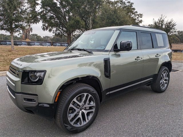 2025 Land Rover Defender X-Dynamic SE