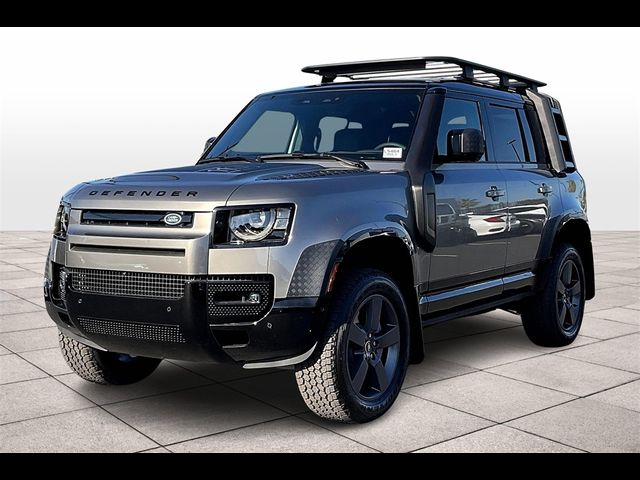 2025 Land Rover Defender X-Dynamic SE