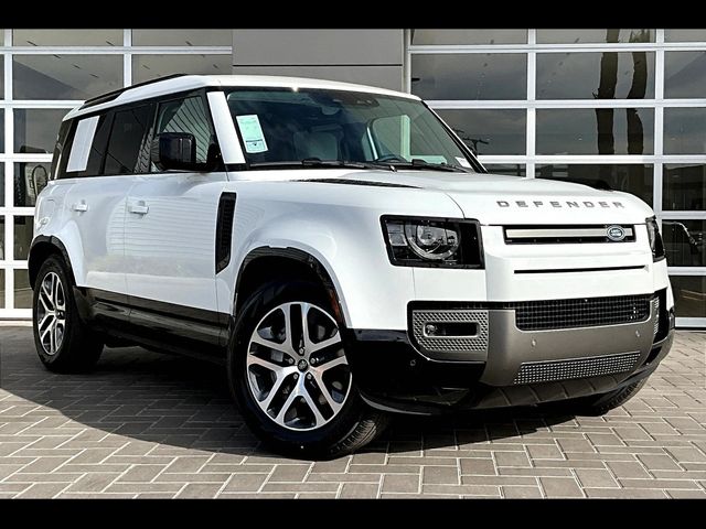 2025 Land Rover Defender X-Dynamic SE