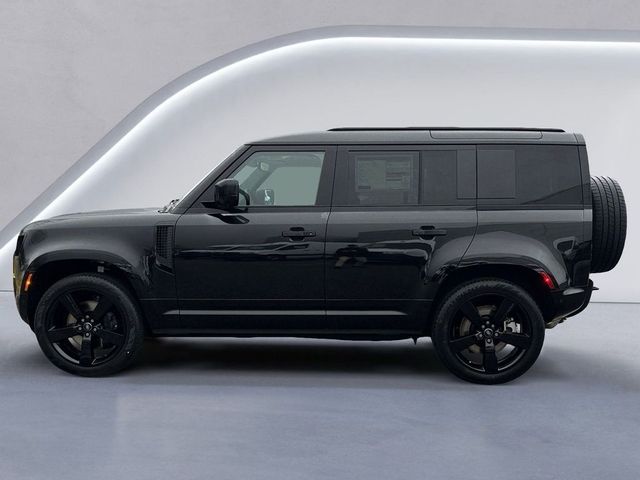 2025 Land Rover Defender X-Dynamic SE