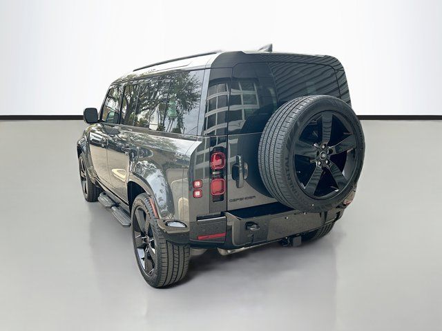 2025 Land Rover Defender X-Dynamic SE