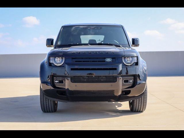 2025 Land Rover Defender X-Dynamic SE