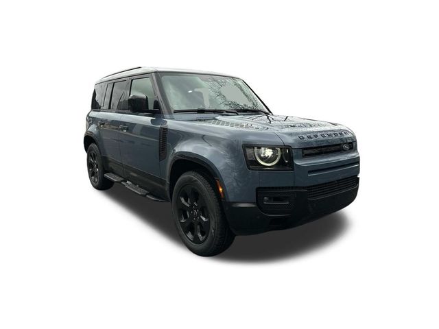 2025 Land Rover Defender X-Dynamic SE