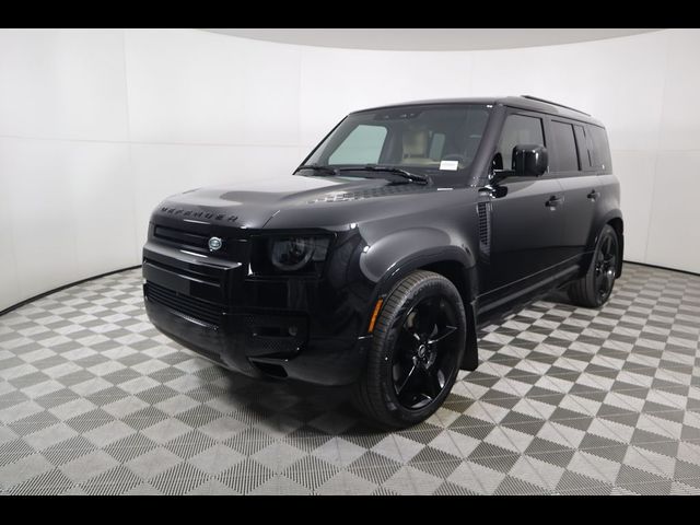 2025 Land Rover Defender X-Dynamic SE