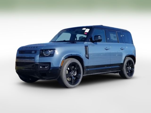 2025 Land Rover Defender X-Dynamic SE