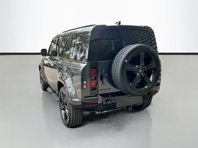 2025 Land Rover Defender X-Dynamic SE