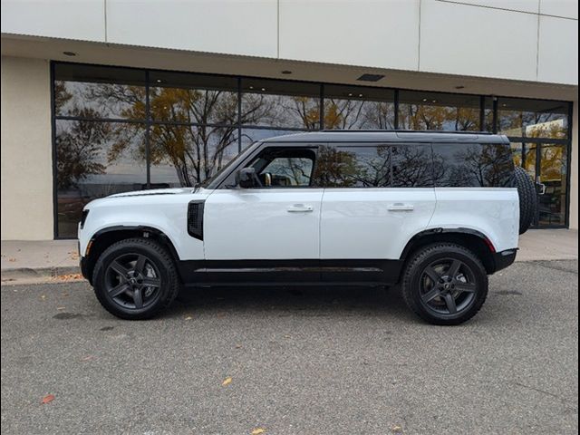 2025 Land Rover Defender X-Dynamic SE