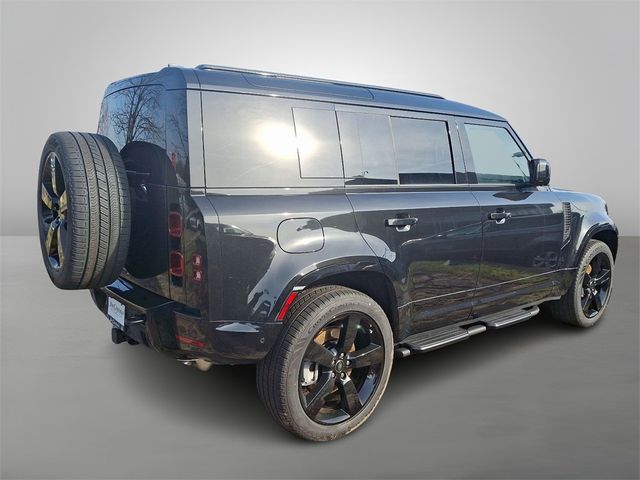 2025 Land Rover Defender X-Dynamic SE