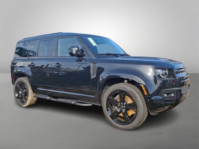 2025 Land Rover Defender X-Dynamic SE