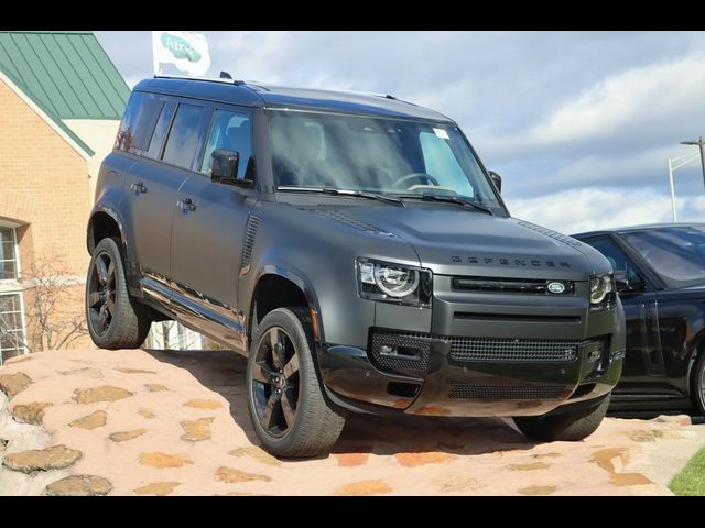 2025 Land Rover Defender X-Dynamic SE