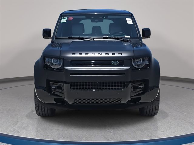 2025 Land Rover Defender X-Dynamic SE