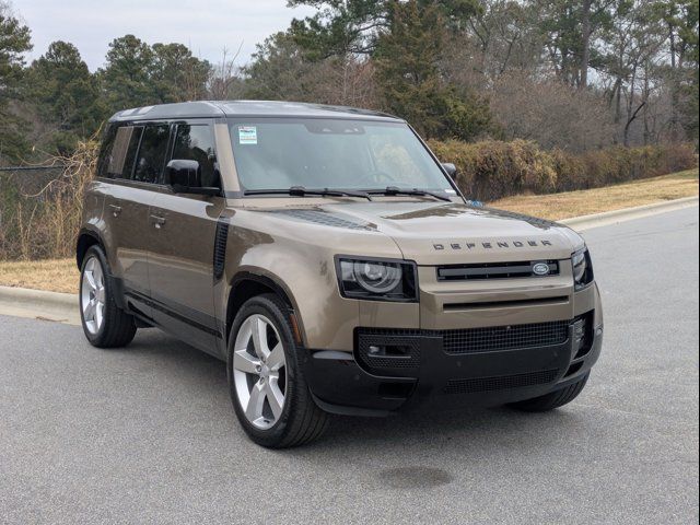 2025 Land Rover Defender X-Dynamic SE