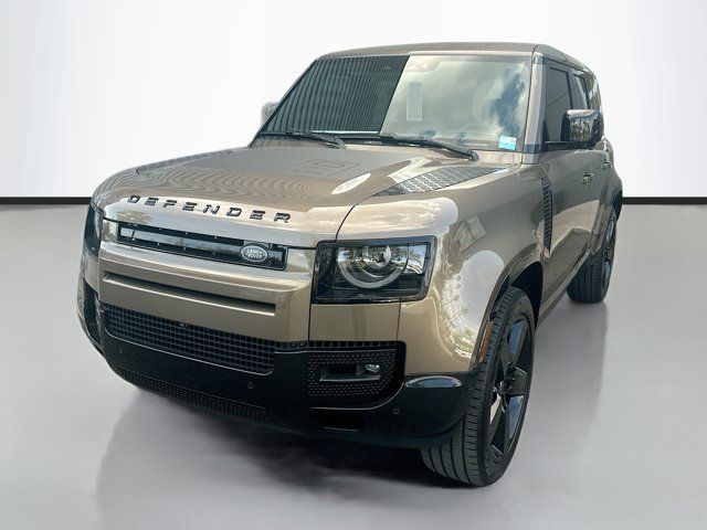 2025 Land Rover Defender X-Dynamic SE