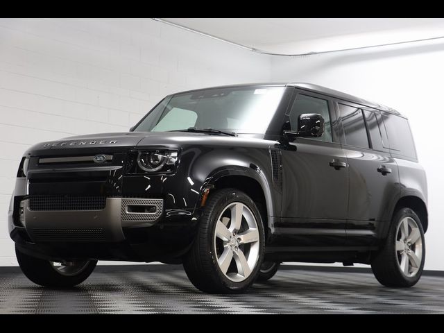 2025 Land Rover Defender X-Dynamic SE