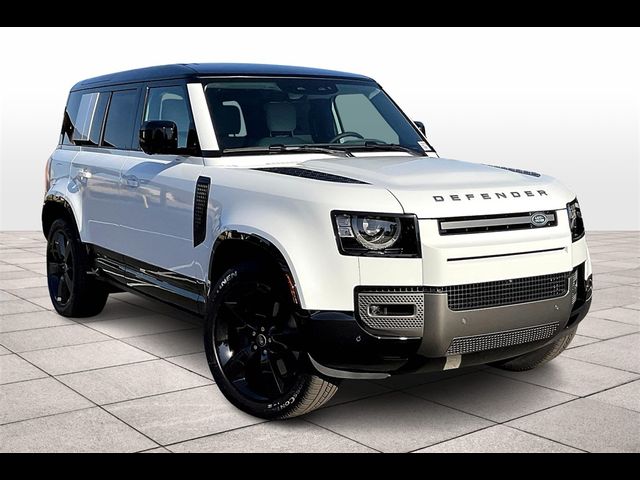 2025 Land Rover Defender X-Dynamic SE