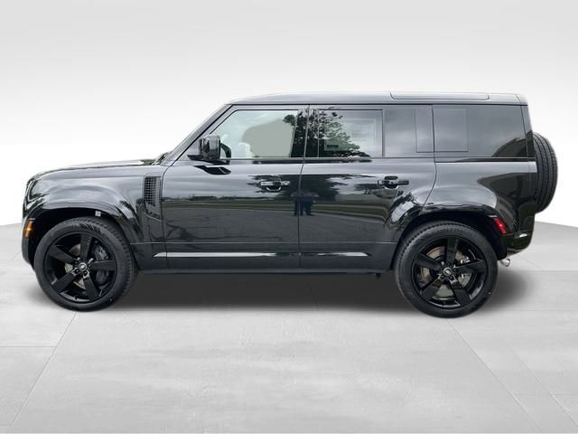 2025 Land Rover Defender X-Dynamic SE