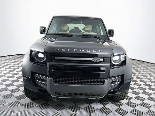 2025 Land Rover Defender V8