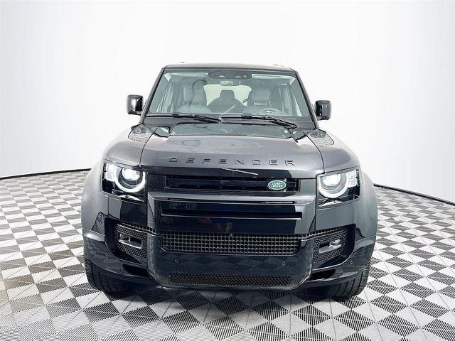 2025 Land Rover Defender X-Dynamic SE