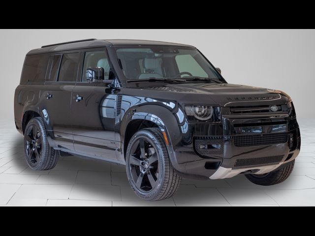 2025 Land Rover Defender V8