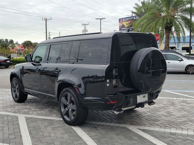 2025 Land Rover Defender V8