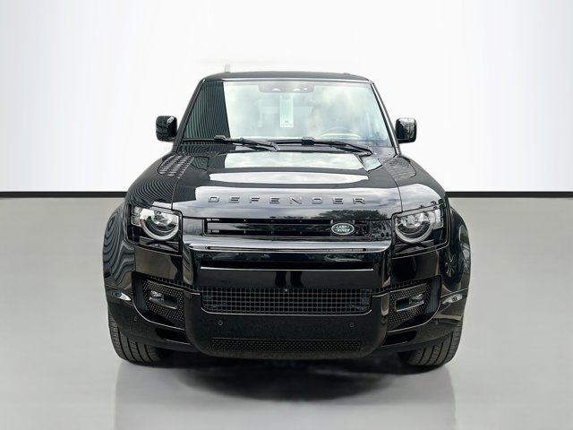 2025 Land Rover Defender V8